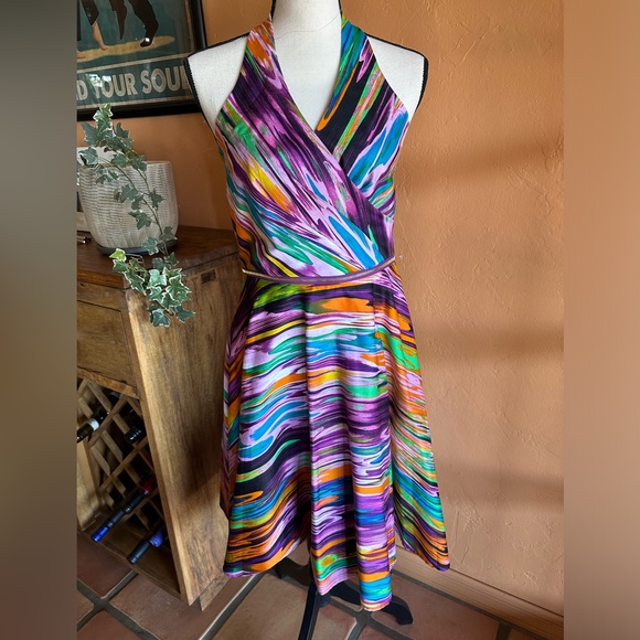 Gorgeous size 6 like new Calvin Klein halter midi swing skirt dress. - Picture 1 of 7